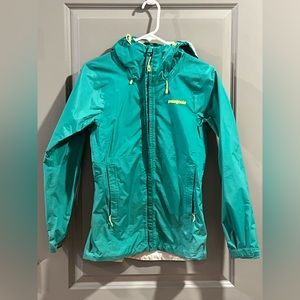 Patagonia Torrentshell Rain Jacket - Women’s XS